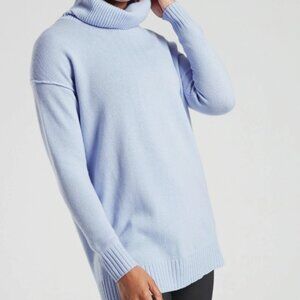 Athleta Bayshore Turtleneck Wool Cashmere Size XS Baby Blue Tunic Sweater Chalet